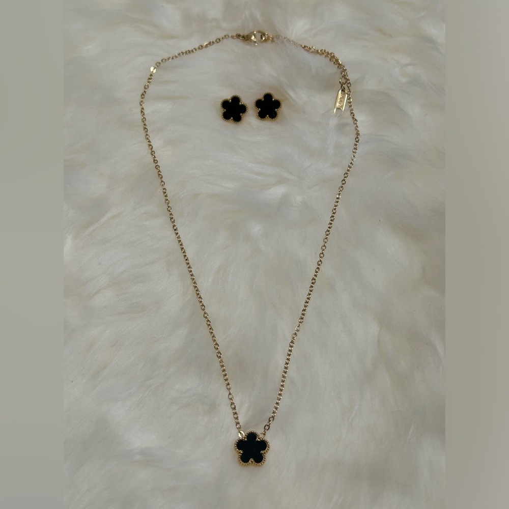 VCA Inspired Jewelry - Earrings